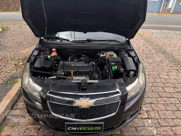 CRUZE HB Sport LT 1.8 16V FlexP. 5p Mec