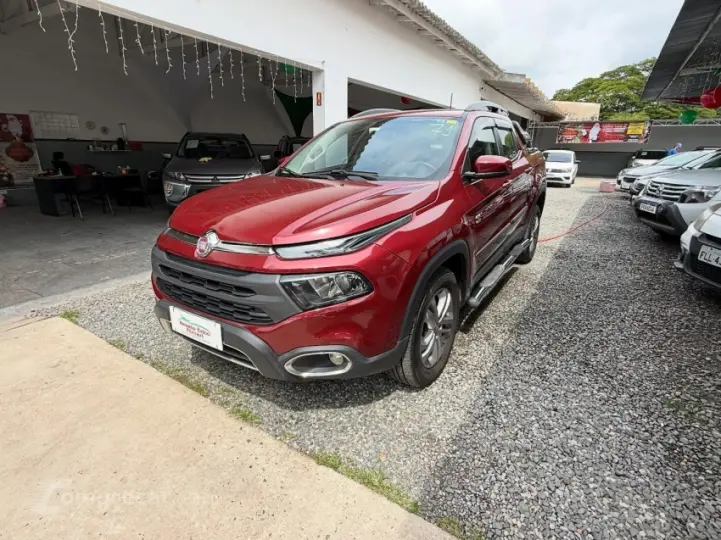 TORO 2.0 16V Turbo Freedom 4WD