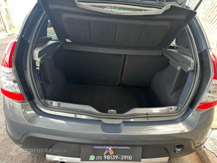 Sandero 1.6 16V 4P FLEX STEPWAY AUTOMÁTICO