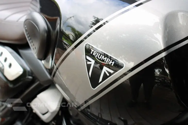 TRIUMPH SCRAMBLER 400 X