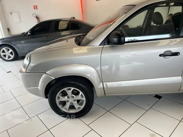 TUCSON 2.0 MPFI GL 16V 142CV 2WD HYUNDAI