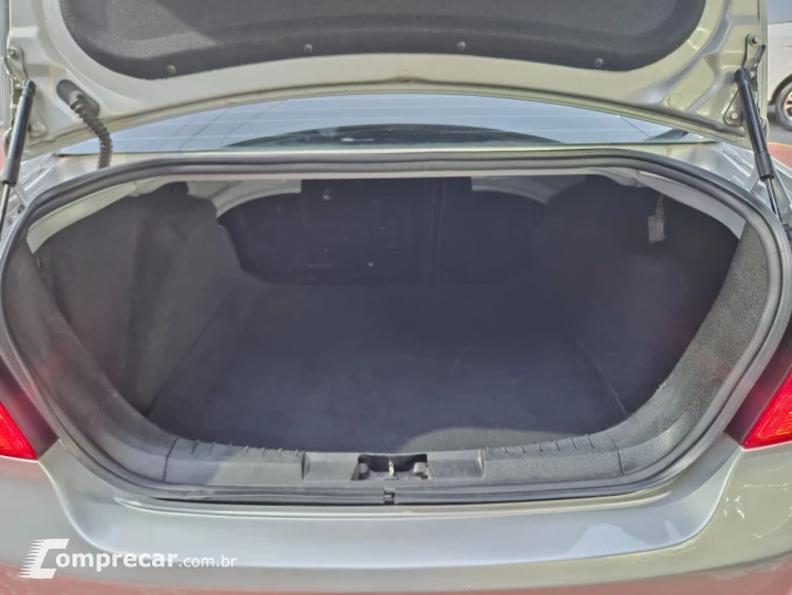 Focus Sedan 2.0 16V/2.0 16V Flex 4p Aut.