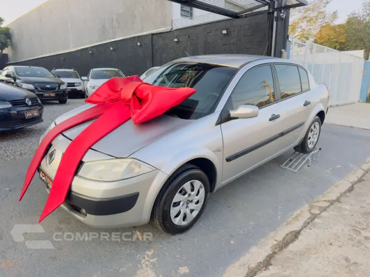 Megane Sedan 1.6 16V 4P FLEX EXPRESION