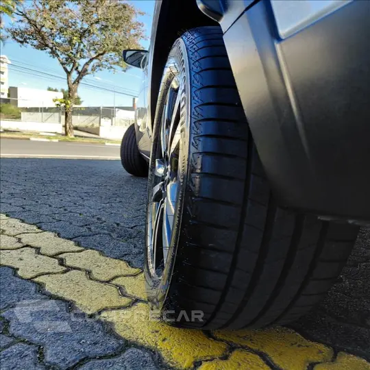 KICKS PLAY 1.6 16V FLEXSTART SENSE XTRONIC