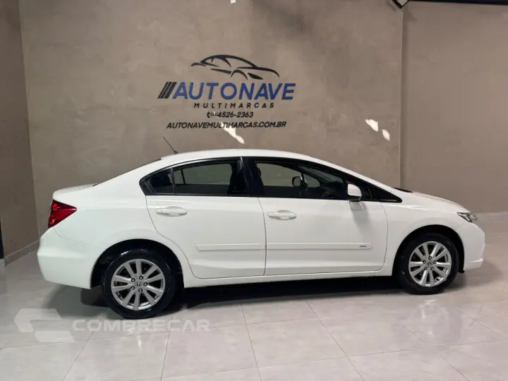 Civic 1.8 16V 4P FLEX LXS AUTOMÁTICO