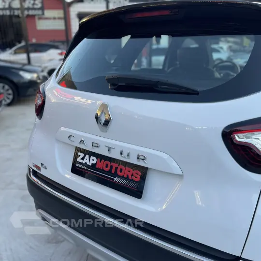 Captur 1.3 Intense Tce Flex X-tronic 5p