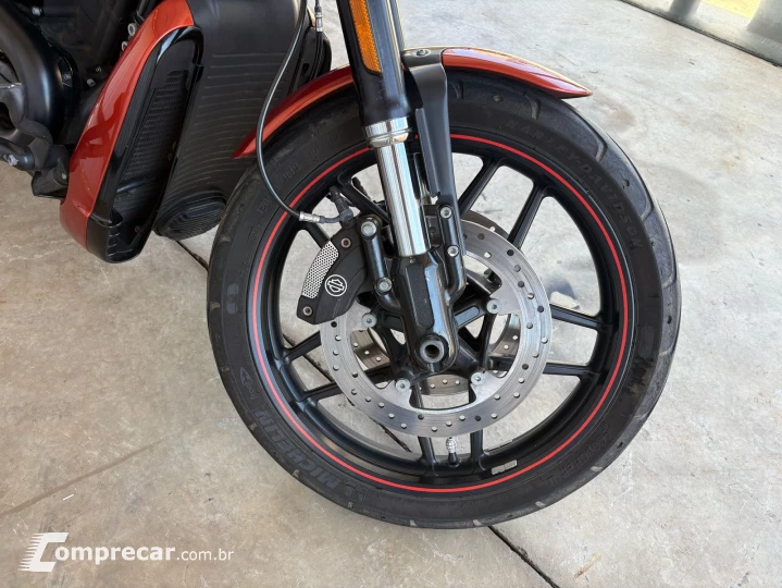 V-ROD 10TH ANNIVERSARY EDITION 1250