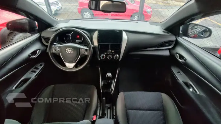 YARIS 1.3 16V XL