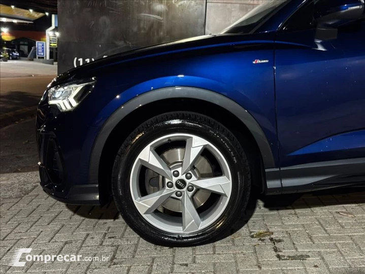 Q3 2.0 40 TFSI Sportback Performance Quattro