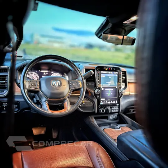 3500 6.7 I6 Turbo Limited Longhorn CD 4X4