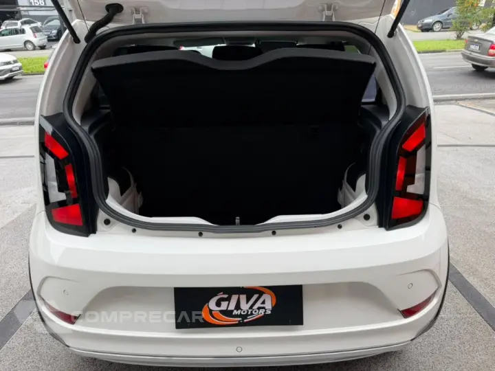 up! Xtreme 1.0 TSI Total Flex 12V 5p