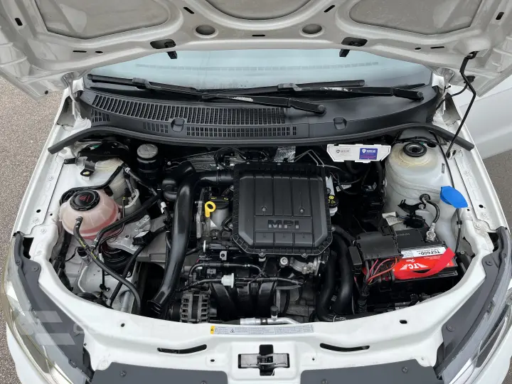 VOYAGE 1.0 12V MPI Totalflex