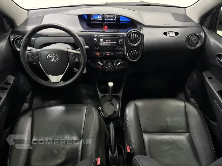ETIOS 1.5 X PLUS SEDAN 16V FLEX 4P AUTOMÁTICO