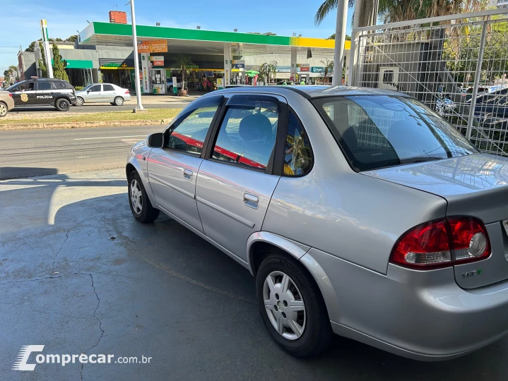 CLASSIC 1.0 MPFI LS 8V