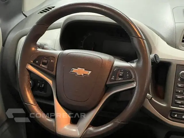 SPIN - 1.8 ADVANTAGE 8V 4P AUTOMÁTICO