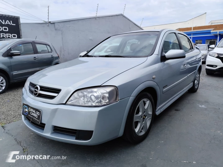 ASTRA 2.0 MPFI Advantage 8V