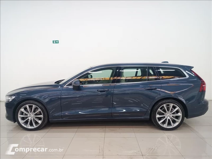 V60 2.0 T5 Momentum Geartronic