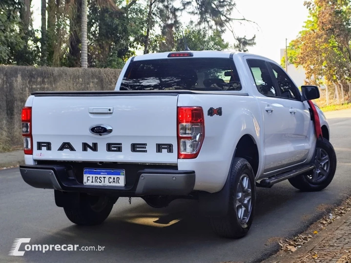 RANGER 2.2 XLS 4X4 CD 16V DIESEL 4P AUTOMÁTICO