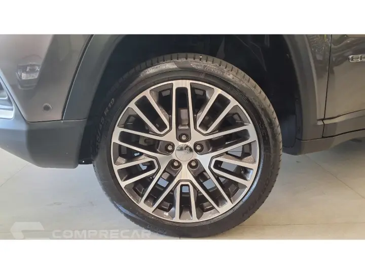 COMPASS 2.0 TD350 TURBO DIESEL LIMITED AT9