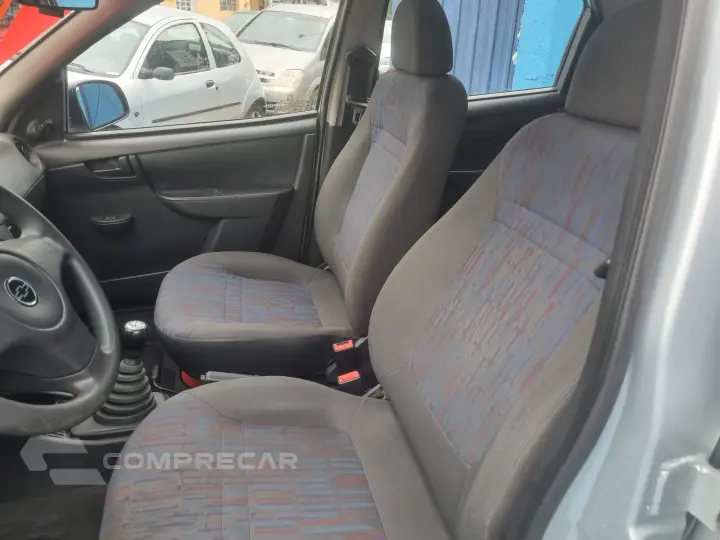 CELTA 1.0 MPFI VHC Spirit 8V