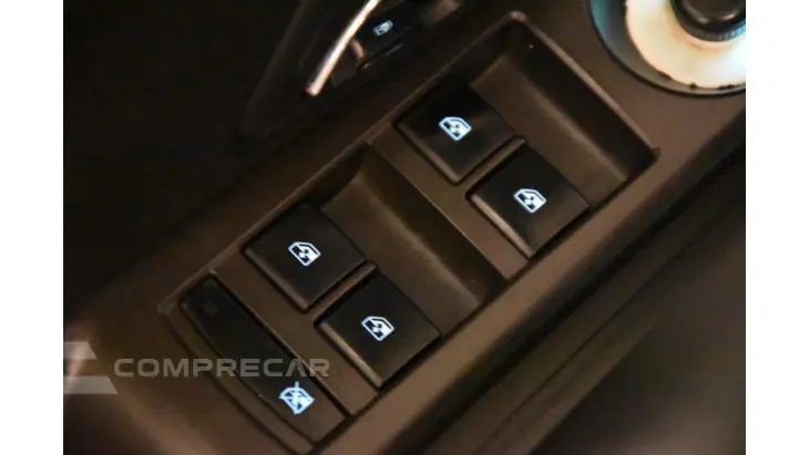 CRUZE SEDAN - 1.8 LT 16V 4P AUTOMÁTICO