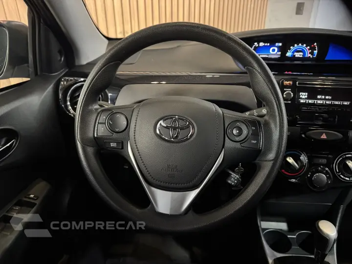 ETIOS 1.5 XLS 16V FLEX 4P AUTOMÁTICO