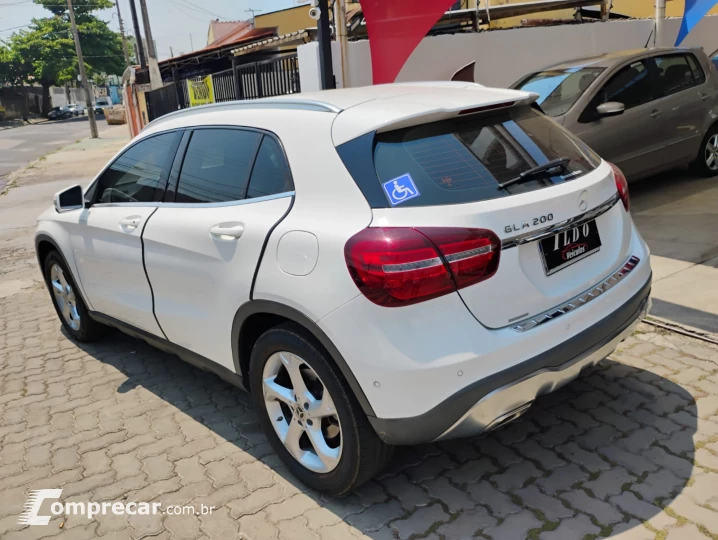 GLA 200 1.6 CGI Advance 16V Turbo