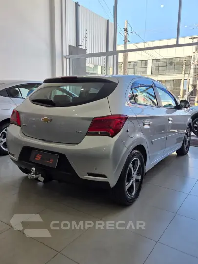 ONIX 1.4 MPFI LTZ 8V