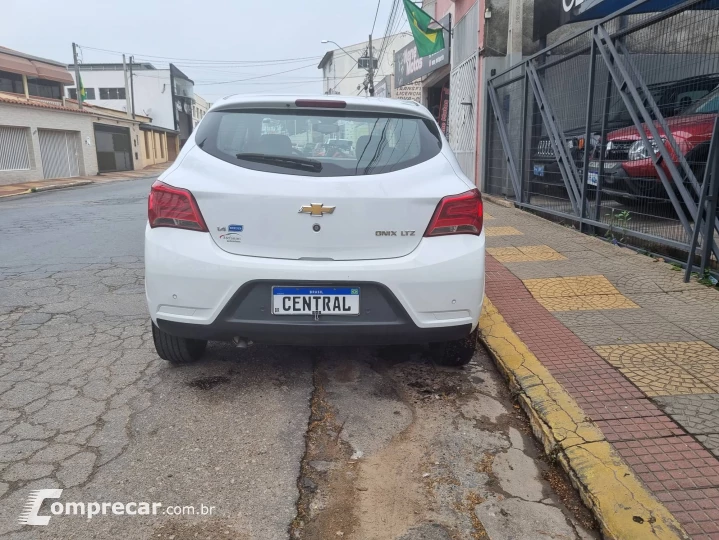 ONIX 1.4 MPFI LTZ 8V