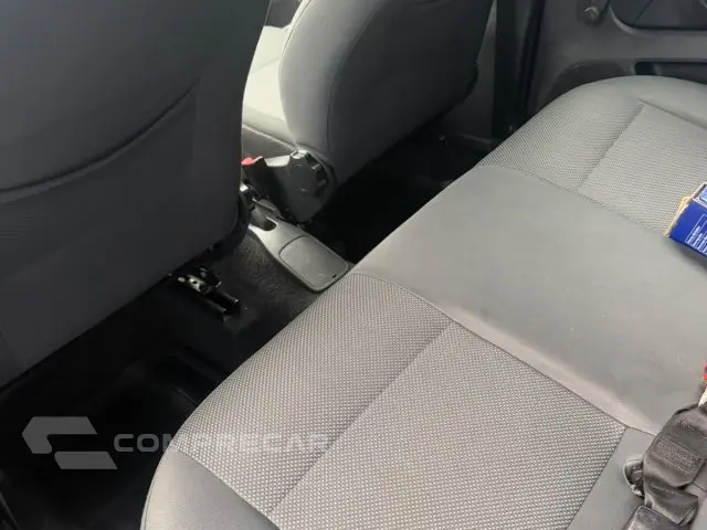 FOX - 1.0 MI 8V 4P MANUAL