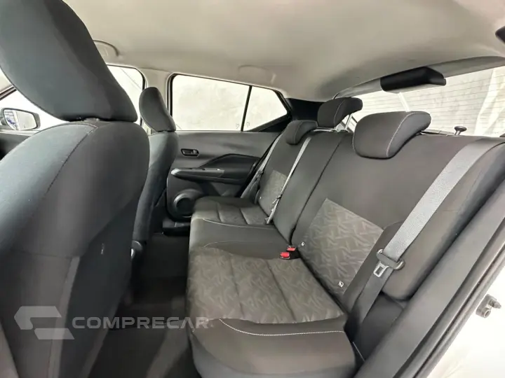 KICKS Active 1.6 16V Flex Aut.