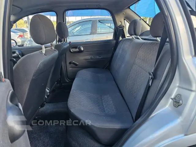 CLASSIC - 1.0 MPFI LIFE 8V 4P MANUAL