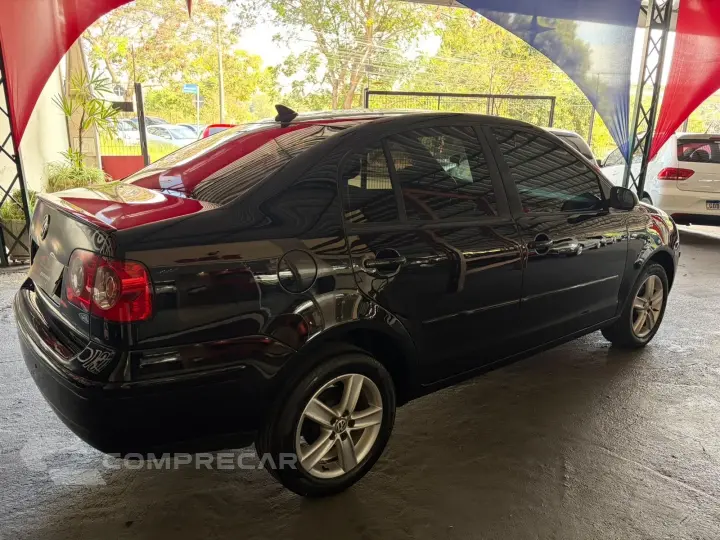 POLO SEDAN 1.6 MI 8V FLEX 4P MANUAL