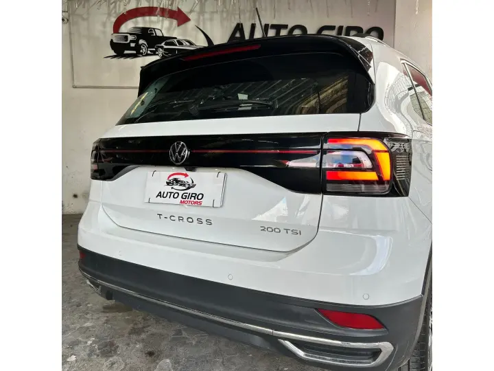 T-CROSS 1.0 200 TSI TOTAL FLEX COMFORTLINE AUTOMÁTICO