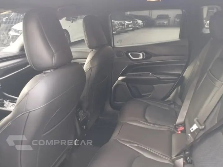 Compass 1.3 16V 4P FLEX LONGITUDE T270 TURBO AUTOMÁTICO