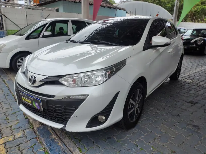 YARIS 1.3 16V XL LIVE MULTIDRIVE