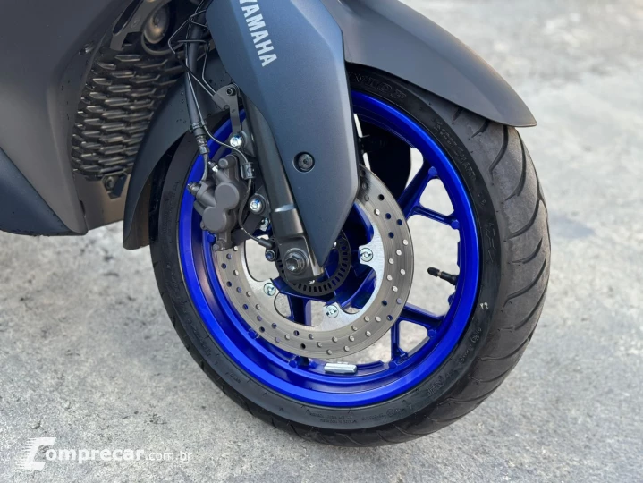 Xmax 250