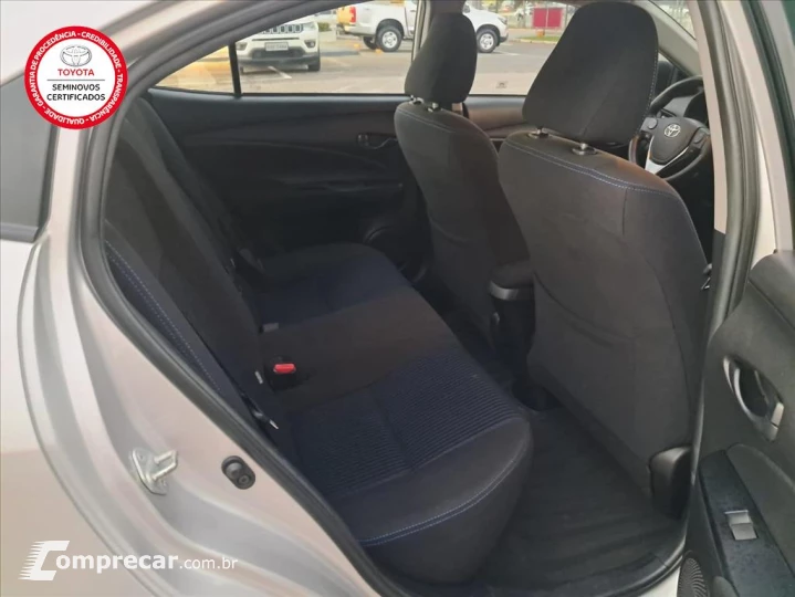 YARIS 1.5 16V FLEX SEDAN XL LIVE MULTIDRIVE