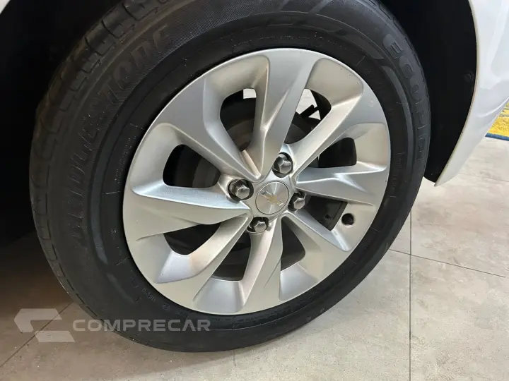ONIX HATCH LT 1.0 12V TB Flex 5p Aut.