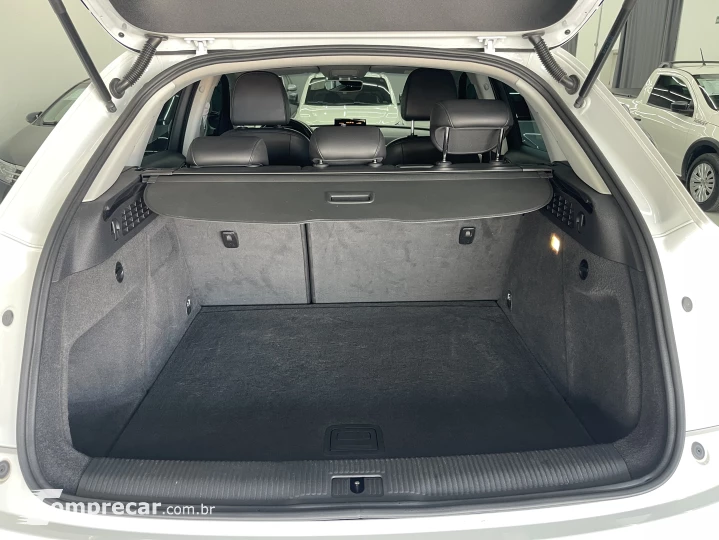 Q3 1.4 TFSI Ambiente