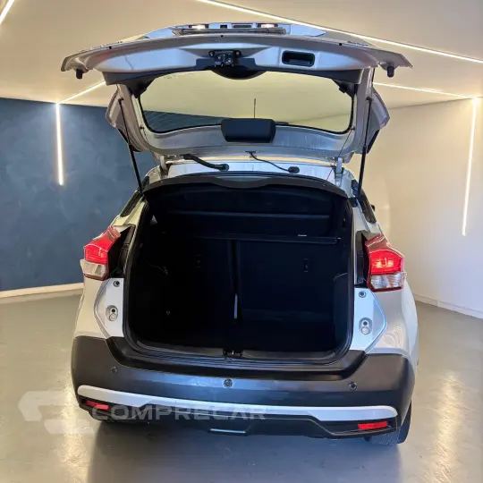 KICKS SV 1.6 16V FlexStar 5p Aut.