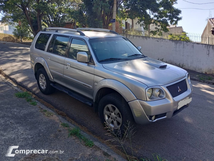 Pajero Sport 4X4