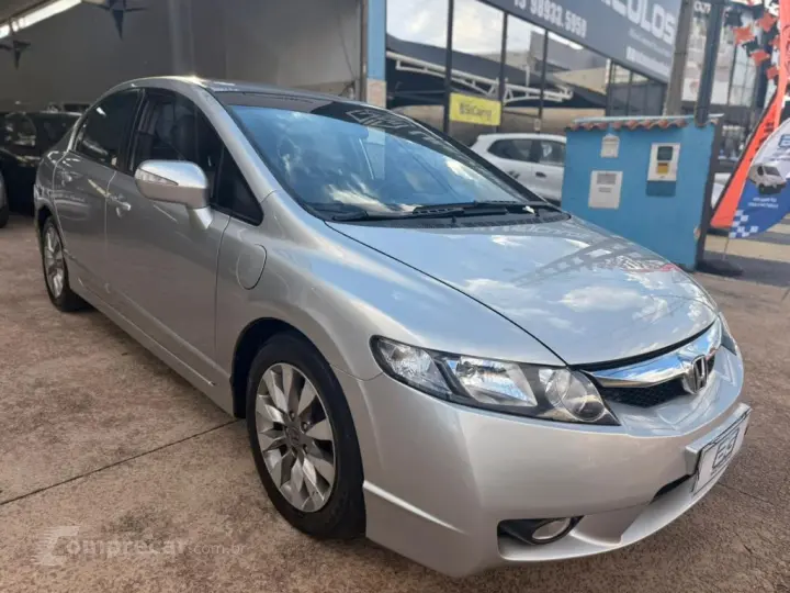 Civic Sed. LXL/ LXL SE 1.8 Flex 16V Aut.