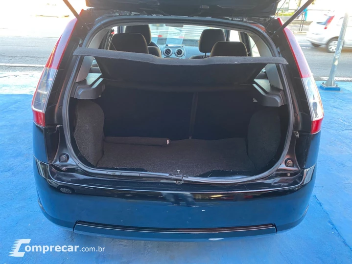 Fiesta Hatch
