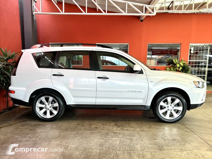 OUTLANDER 2.0 16V GASOLINA 4P AUTOMÁTICO