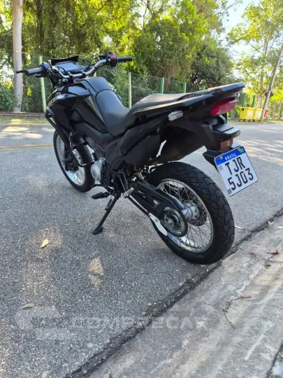 Nxr Bros 160