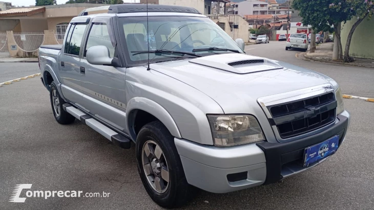 S10 2.4 MPFI Executive 4X2 CD 8V