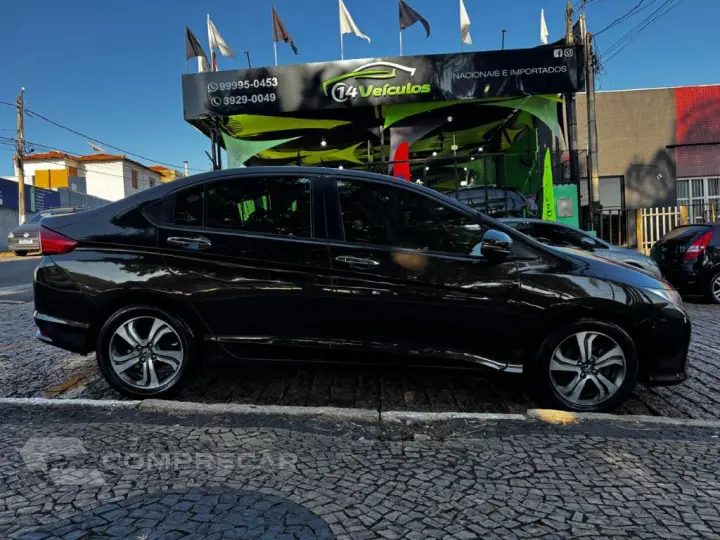 CITY Sedan EX 1.5 Flex 16V 4p Aut.