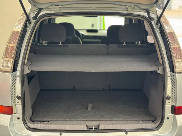 MERIVA 1.8 MPFI Premium 8V