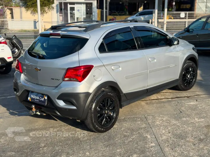 ONIX HATCH ACTIV 1.4 8V Flex 5P Aut.